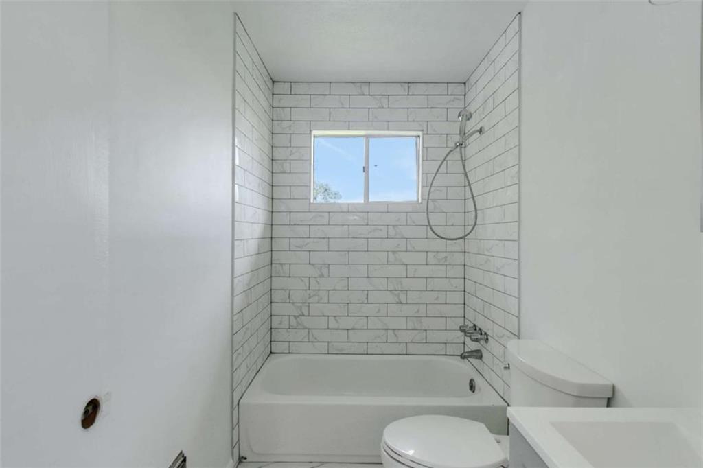 1416 Spellman Avenue