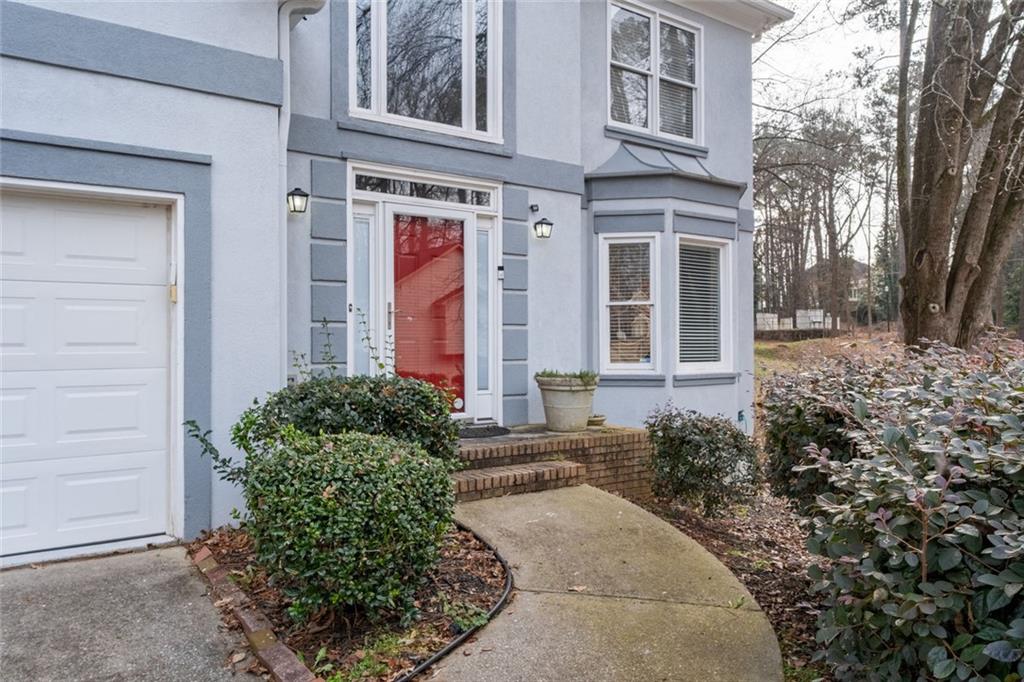 220 Chinkapin Circle