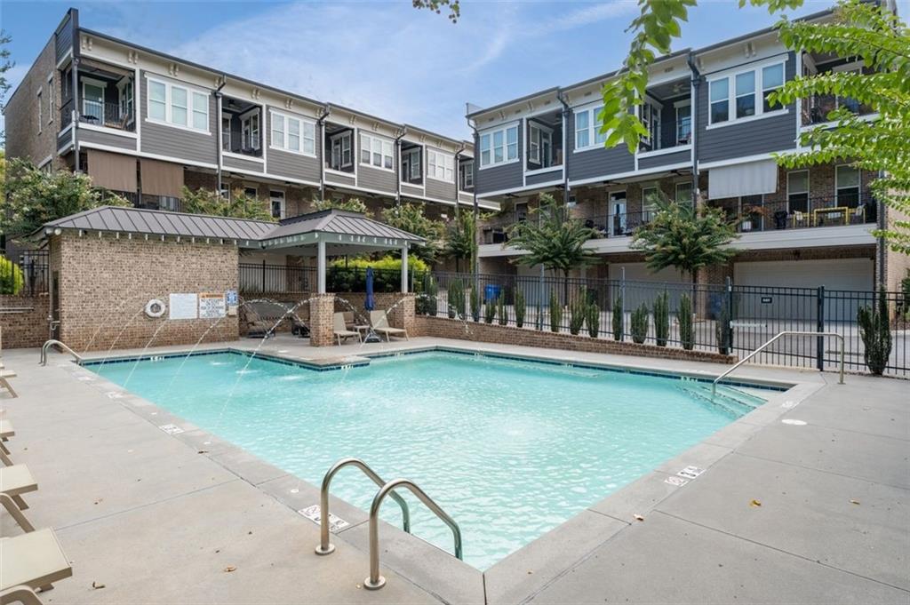 353 Brownstones Circle NE