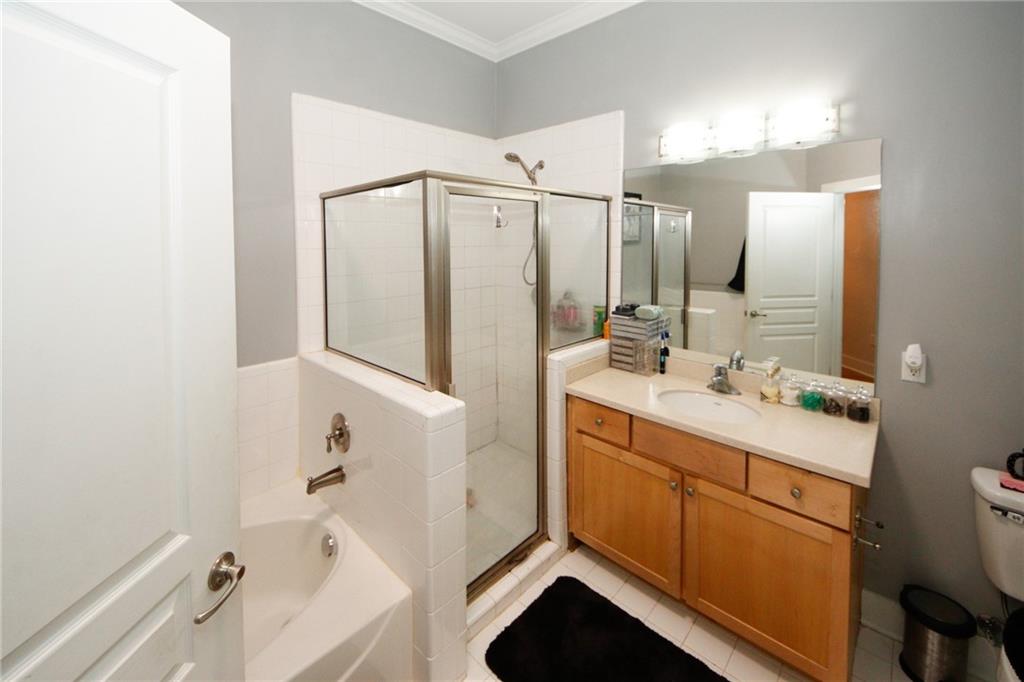 799 Hammond Drive Unit 116
