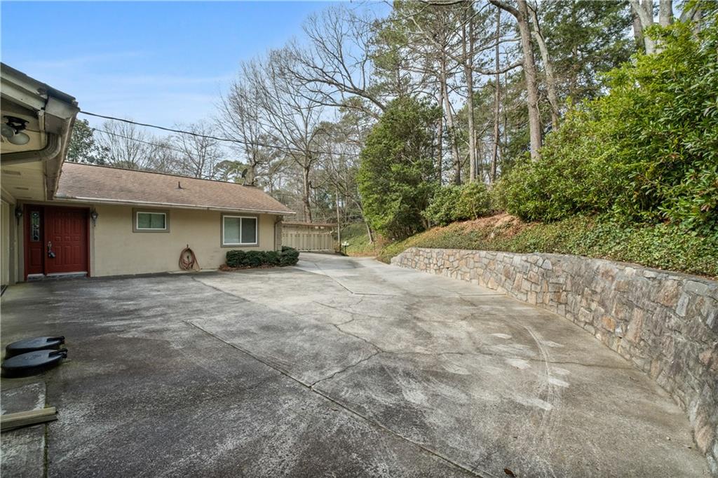 6095 Weatherly Drive