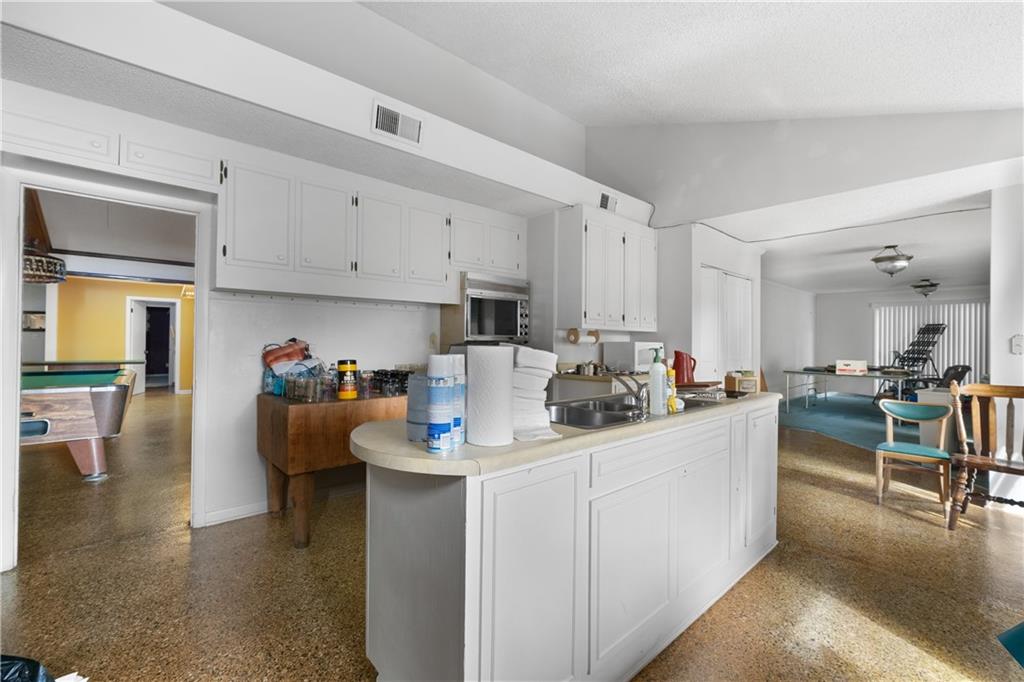 6095 Weatherly Drive