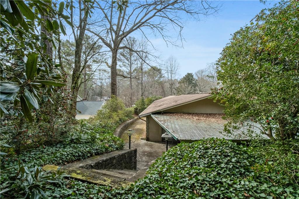 6095 Weatherly Drive