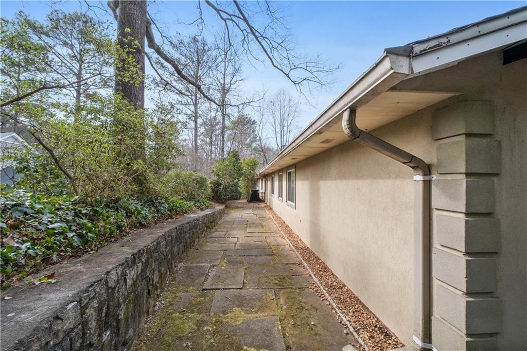 6095 Weatherly Drive