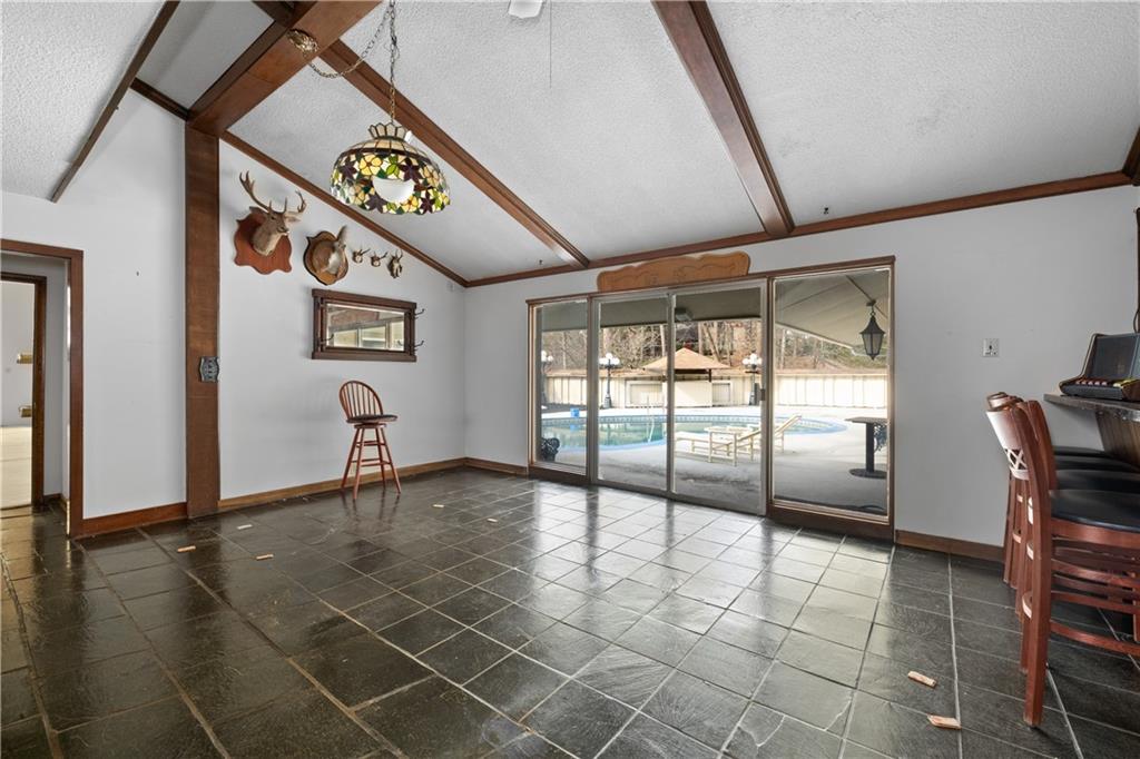 6095 Weatherly Drive