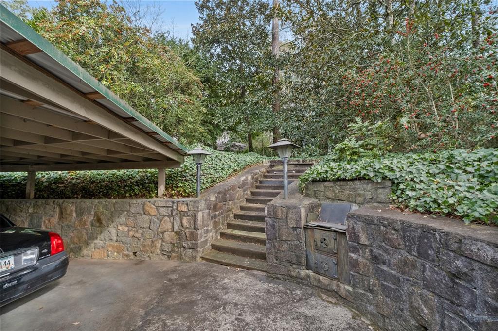 6095 Weatherly Drive