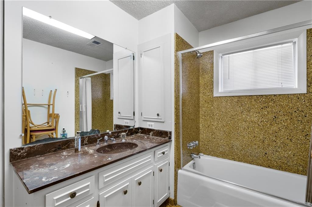 6095 Weatherly Drive