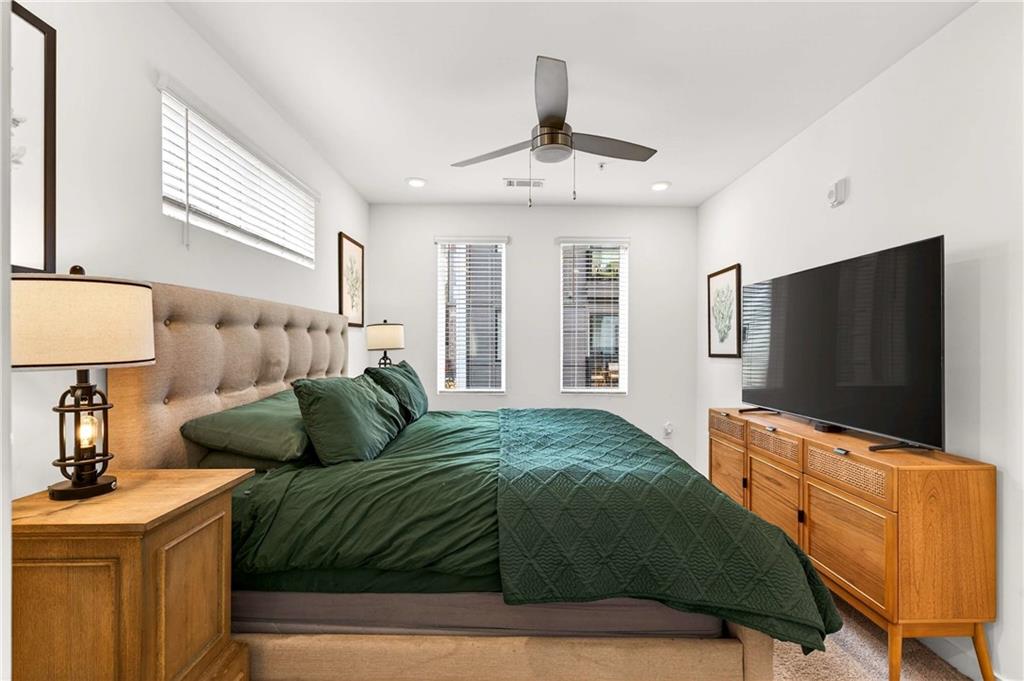 377 Grant Circle SE Unit 1712