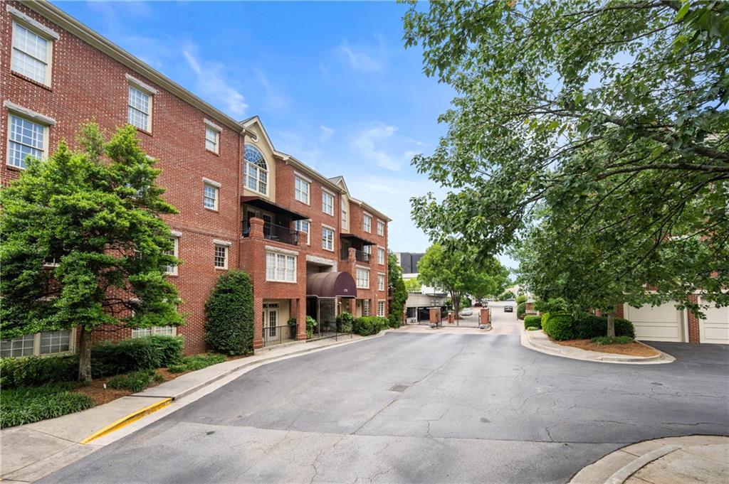 1735 PEACHTREE Street NE Unit 316