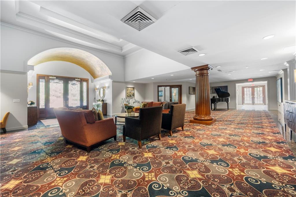 1735 PEACHTREE Street NE Unit 316