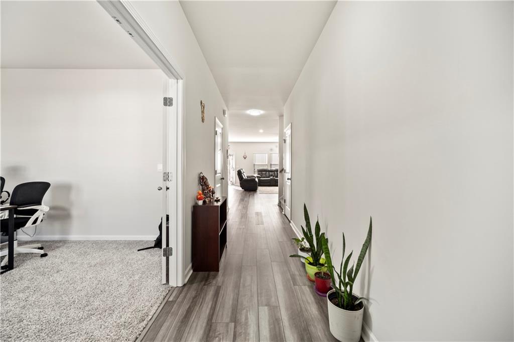 319 Canal Way