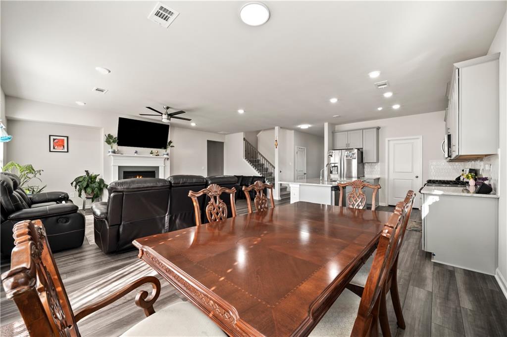319 Canal Way