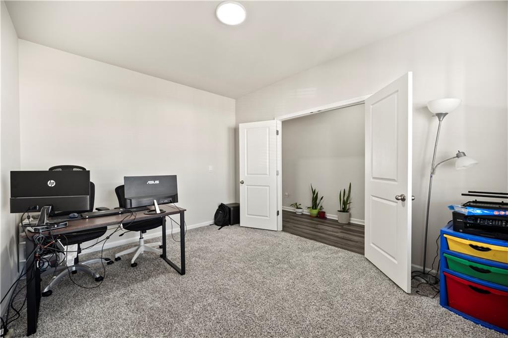 319 Canal Way
