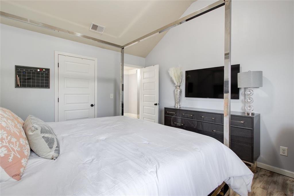 7933 Heathmore Drive