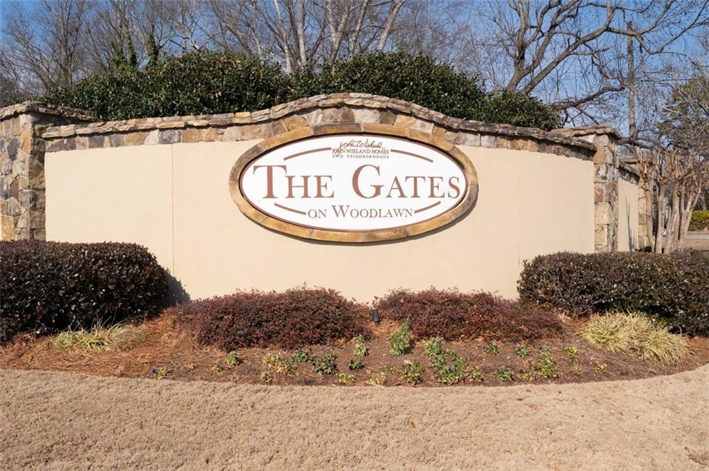 4650 Woodlawn Gates Lane NE
