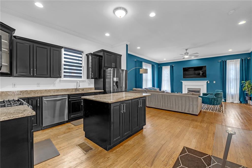 485 Connally Street SE