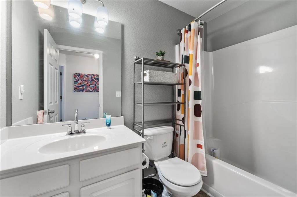 2744 Snapfinger Manor