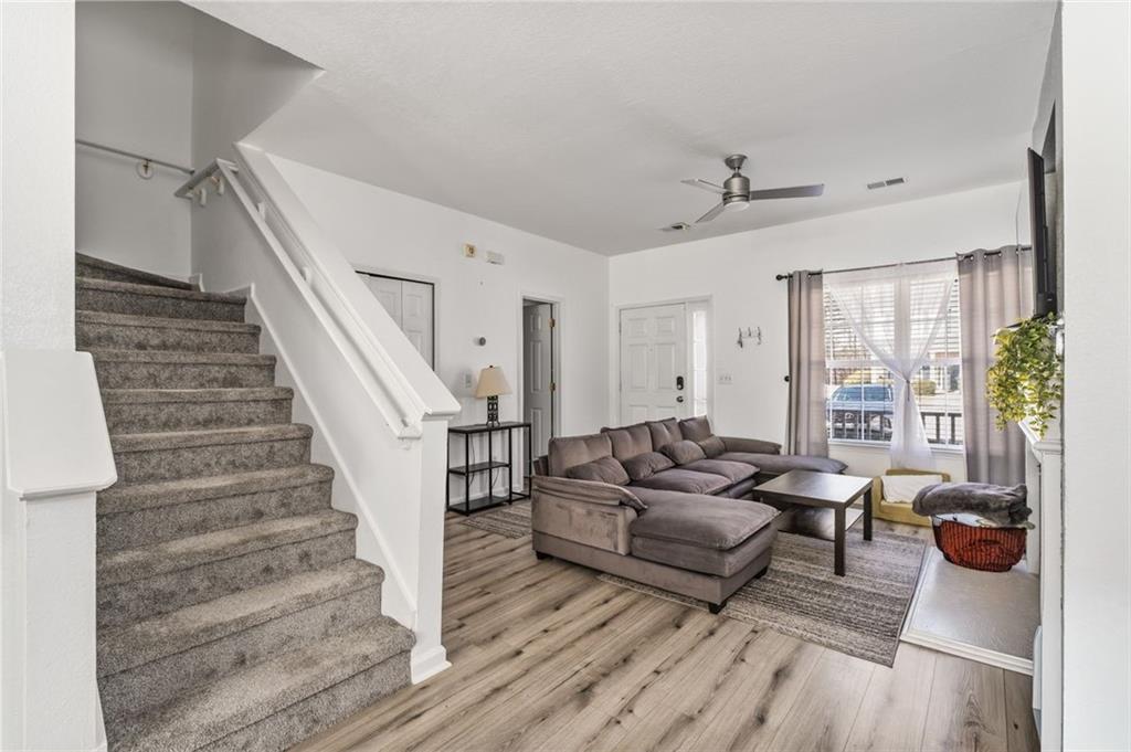 2744 Snapfinger Manor