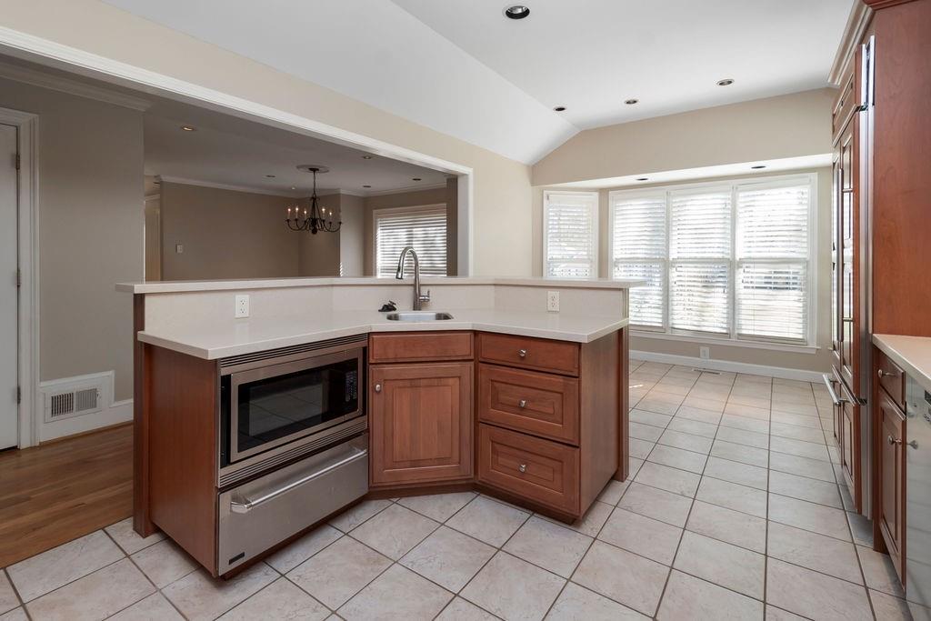 105 Oak Ridge Drive