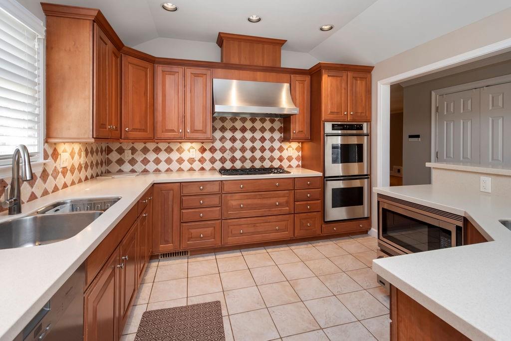 105 Oak Ridge Drive