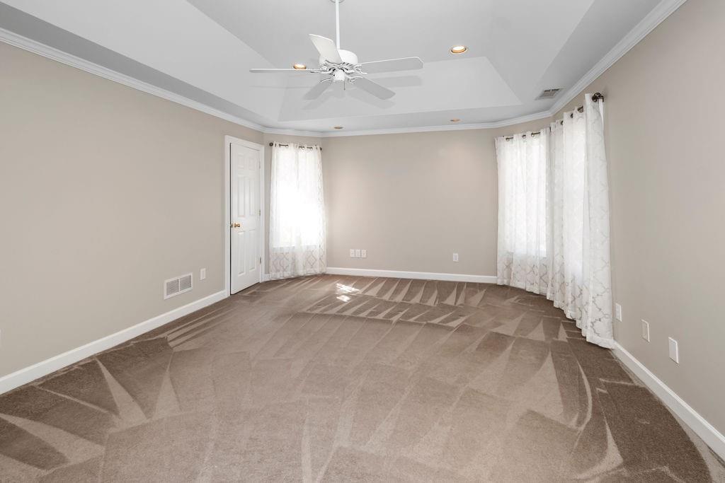 105 Oak Ridge Drive