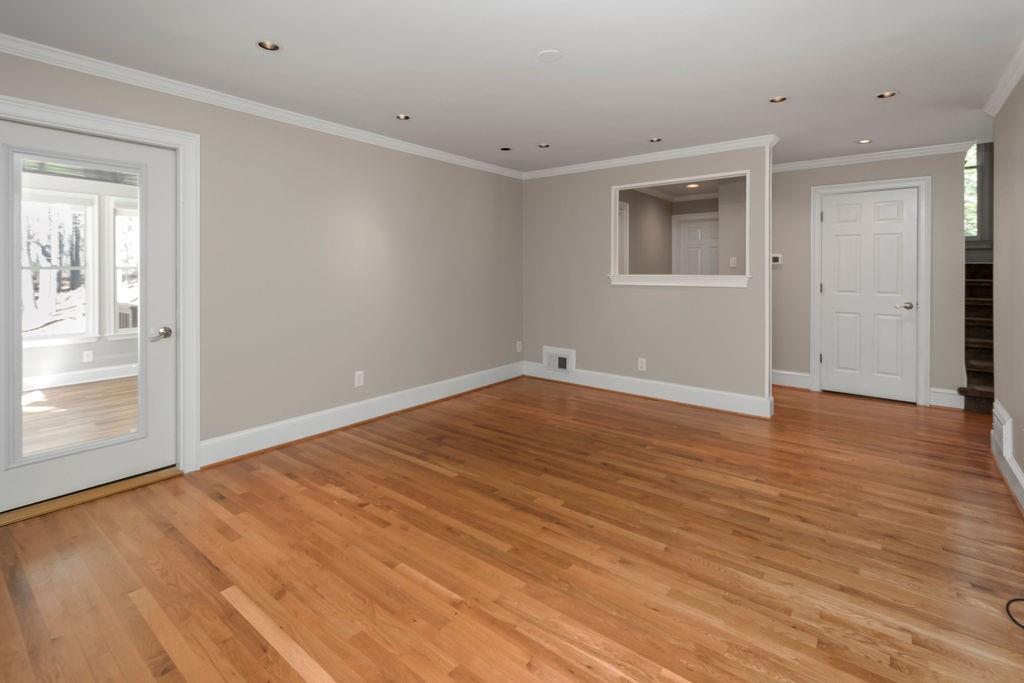 105 Oak Ridge Drive