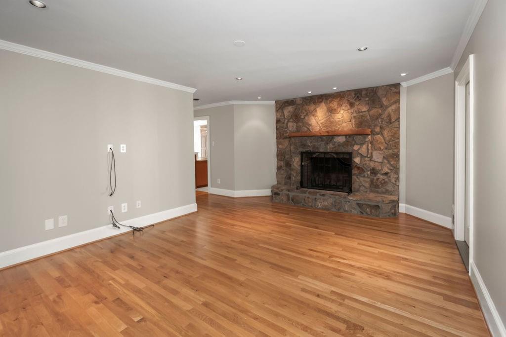105 Oak Ridge Drive