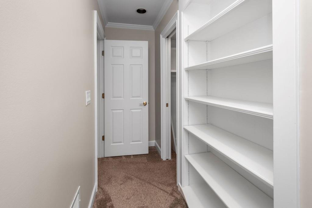 105 Oak Ridge Drive