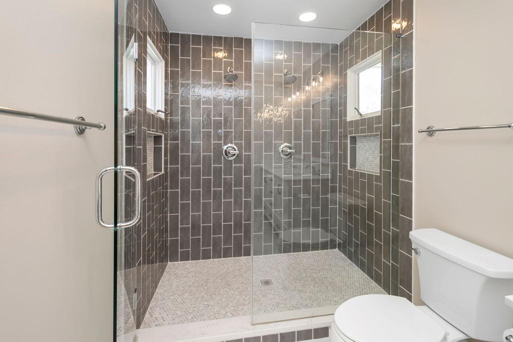 105 Oak Ridge Drive