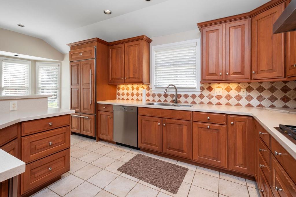105 Oak Ridge Drive