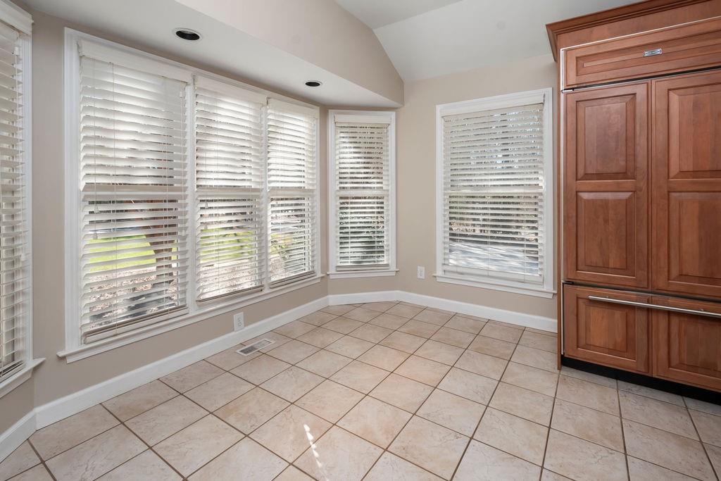 105 Oak Ridge Drive
