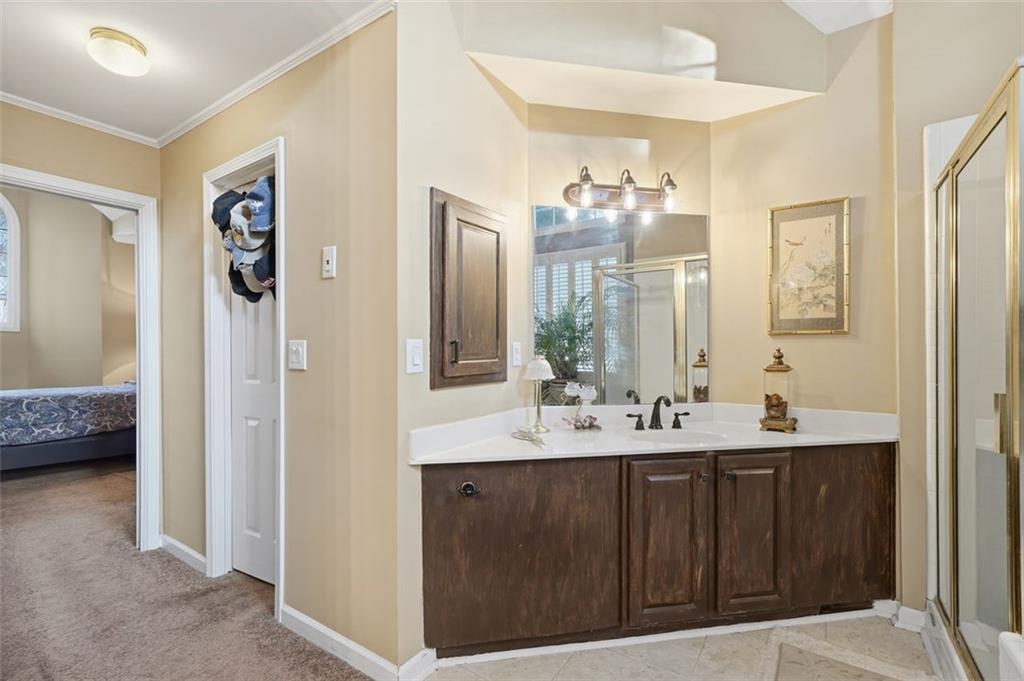 3868 Brookview Point
