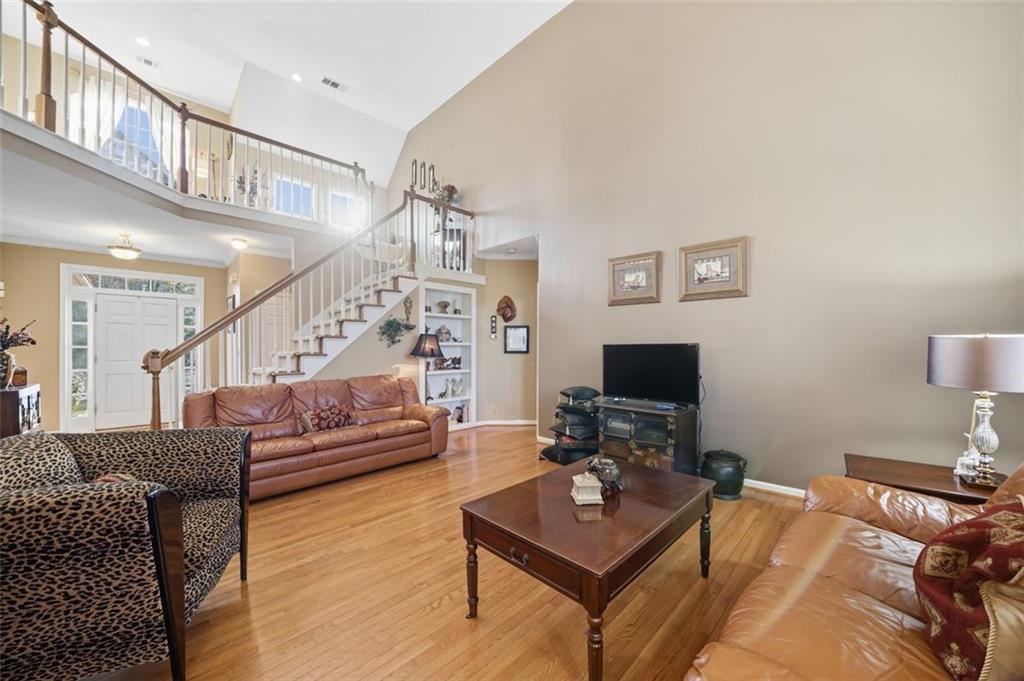 3868 Brookview Point