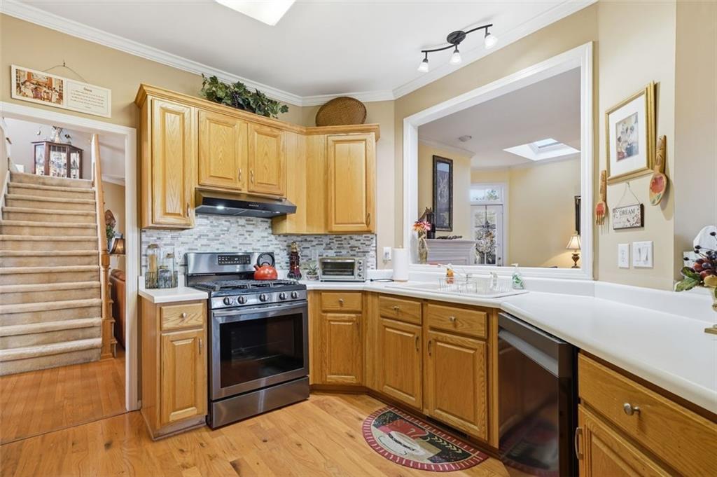 3868 Brookview Point