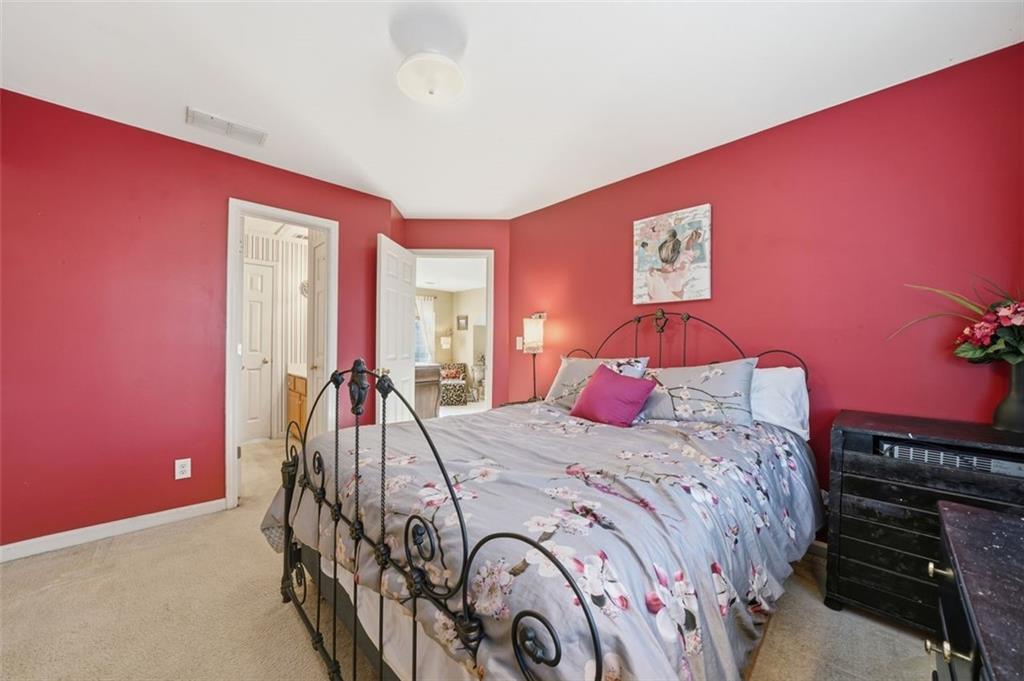 3868 Brookview Point