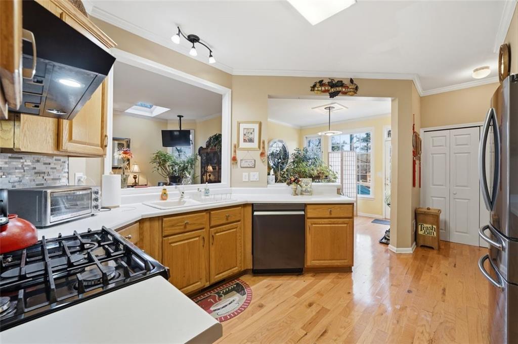 3868 Brookview Point