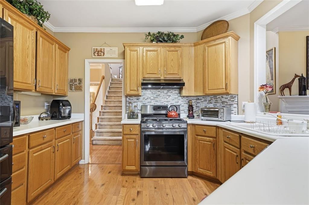3868 Brookview Point