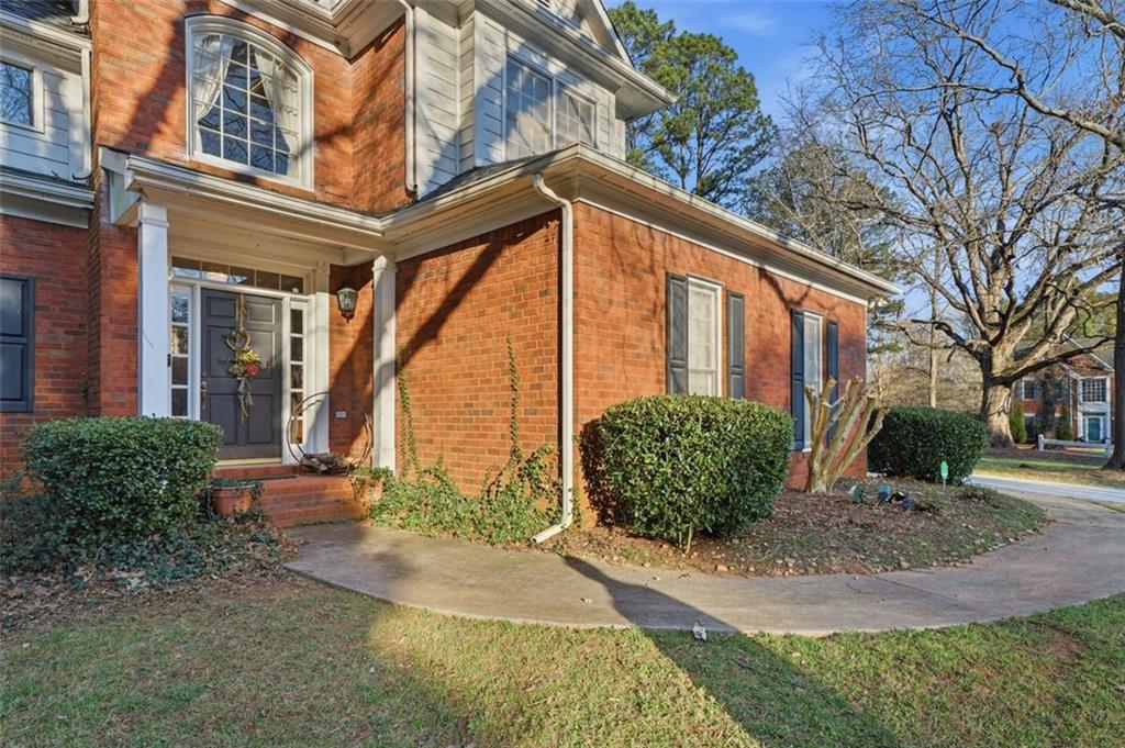3868 Brookview Point