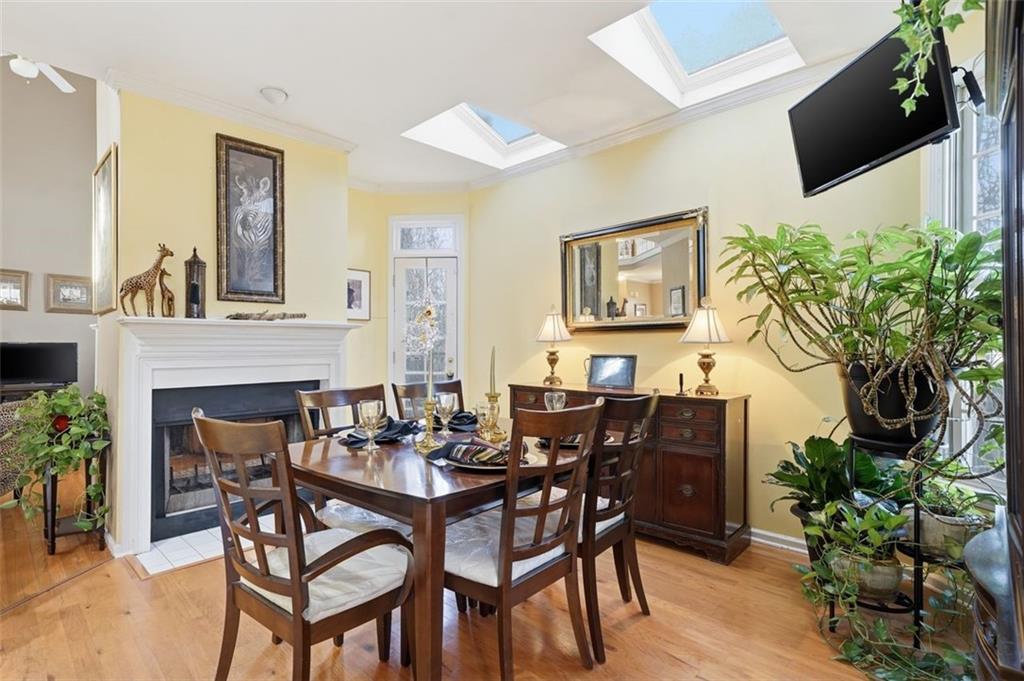 3868 Brookview Point