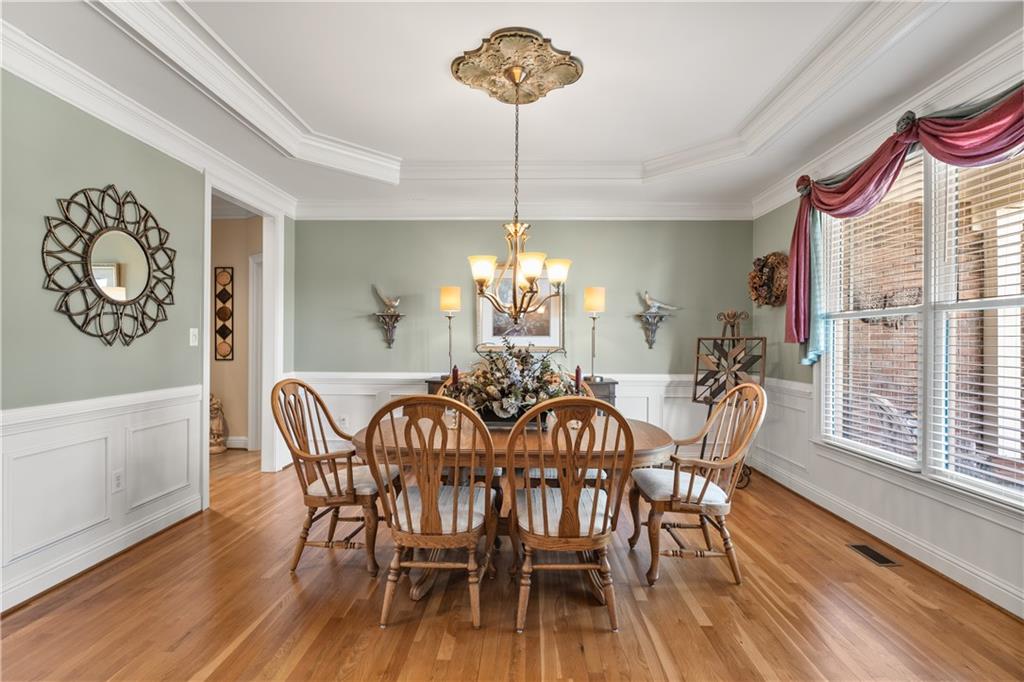 8015 Hurakan Creek Crossing