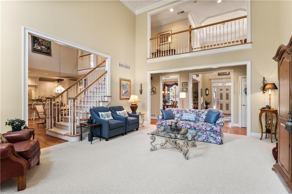 8015 Hurakan Creek Crossing