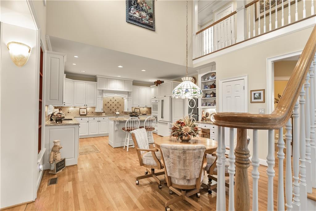 8015 Hurakan Creek Crossing