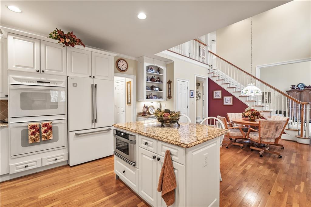 8015 Hurakan Creek Crossing