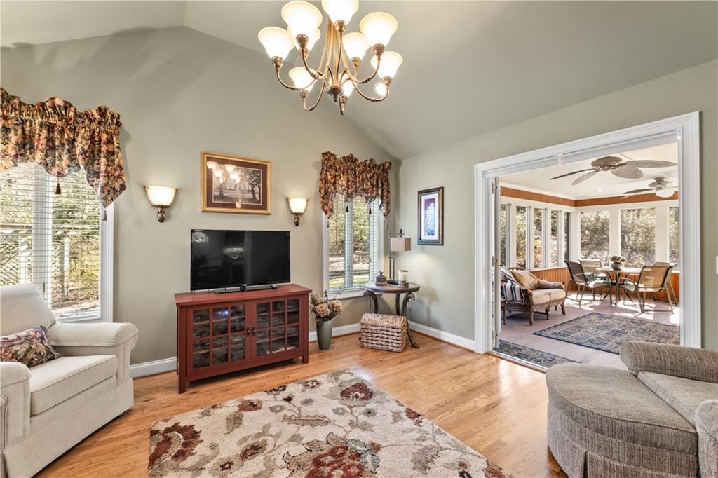 8015 Hurakan Creek Crossing