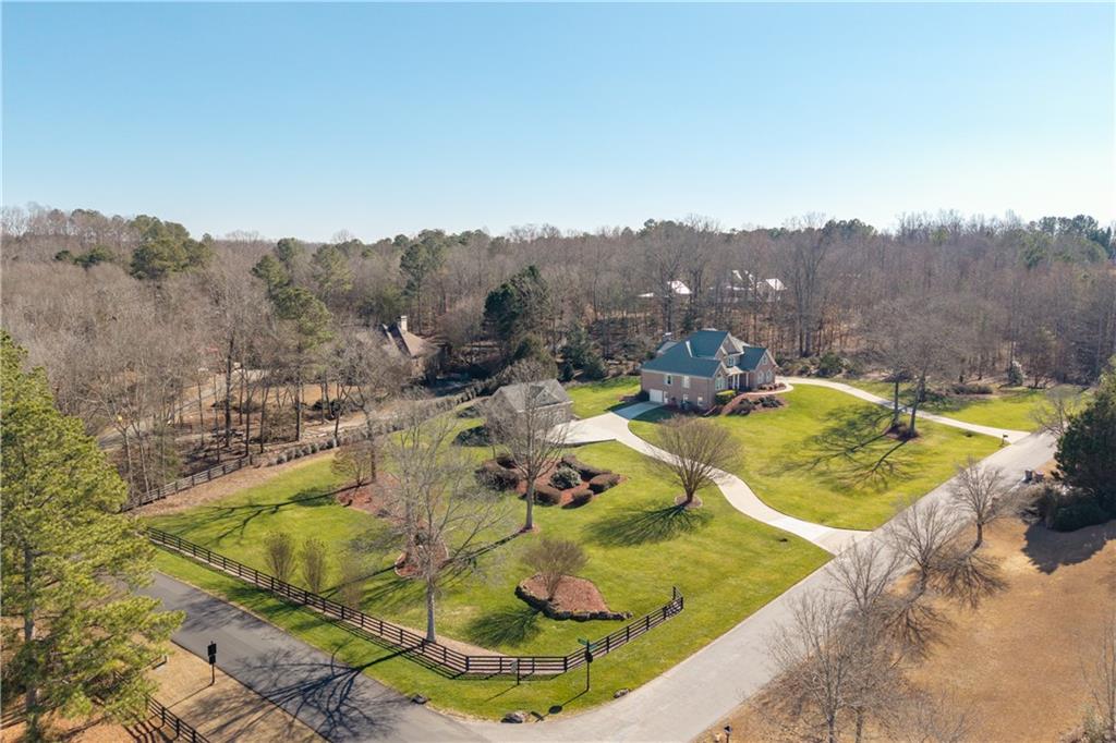 8015 Hurakan Creek Crossing