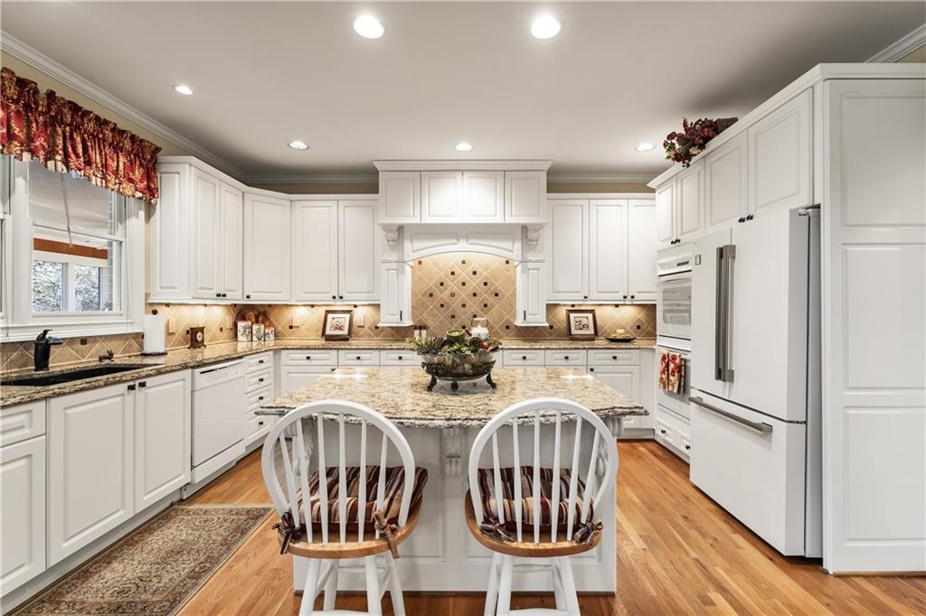 8015 Hurakan Creek Crossing