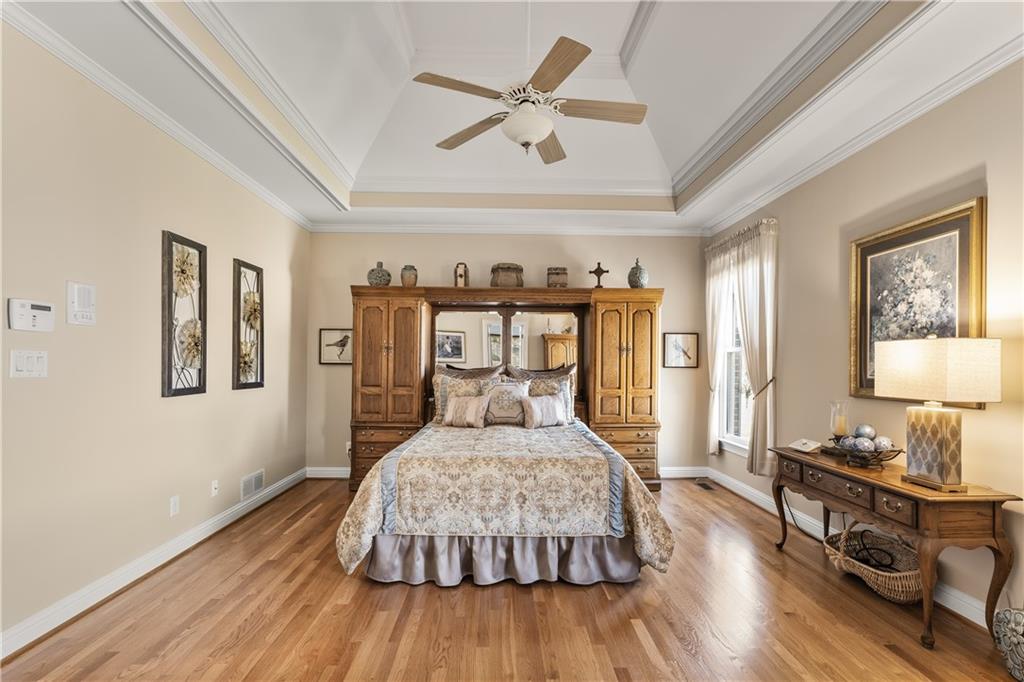 8015 Hurakan Creek Crossing