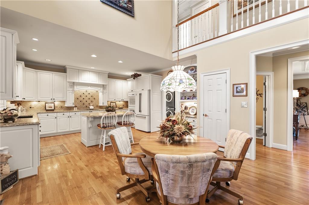 8015 Hurakan Creek Crossing