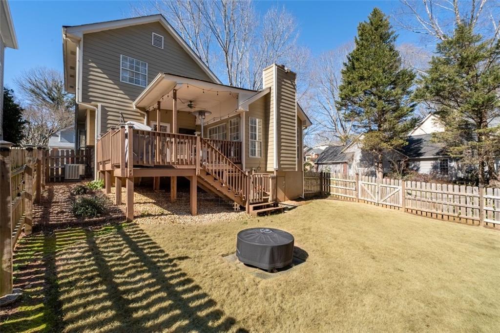 4410 White Surrey Drive NW