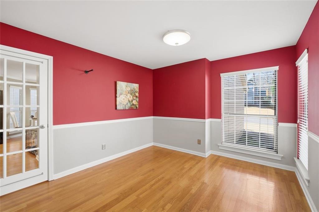 4410 White Surrey Drive NW